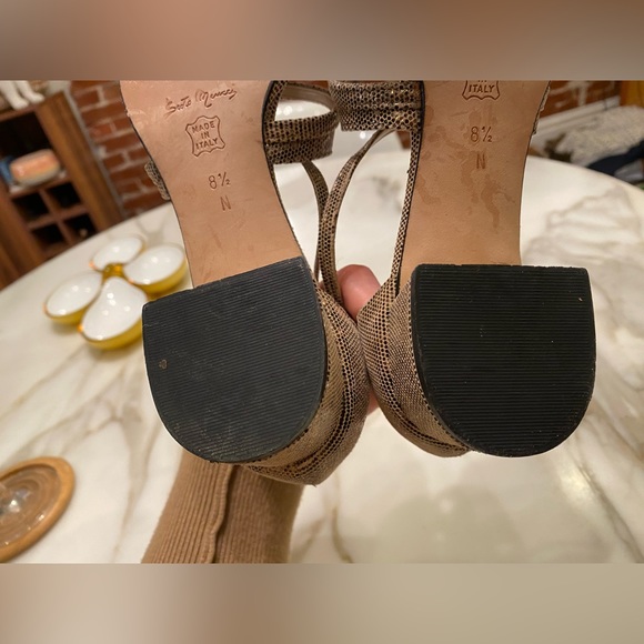 Sesto Meucci Strappy Square Toe Heeled Sandal in Metallic Snakeskin Print 8.5N - Picture 3 of 9